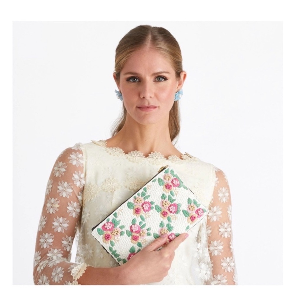 New! LELE SADOUGHI Embroidered Floral Clutch Pouch Double-Sided Midnight Bouquet - Picture 5 of 13